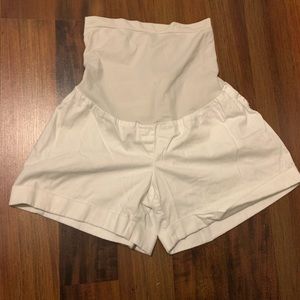 Maternity shorts
